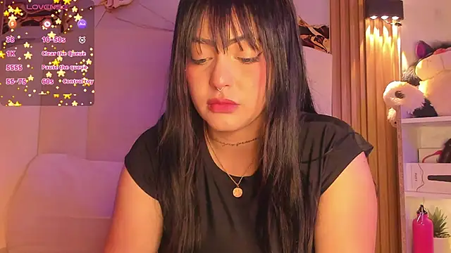 Snapshot of AgathaAtenea chatting on 11/14/25, 06:39 AgathaAtenea online show from 11/14/25, 06:39