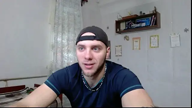 Jordan1Dior online show from 04/21/26, 07:36