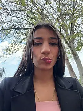 -juicy  online show from 02/15/26, 10:28