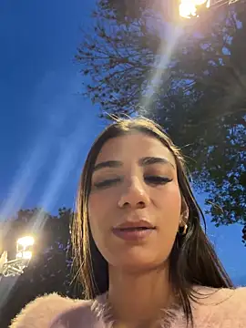 -juicy  online show from 03/19/26, 11:20