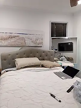 iamthepublickmasterbater online show from 09/24/25, 05:00