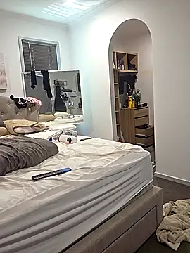 iamthepublickmasterbater online show from 12/04/25, 11:24