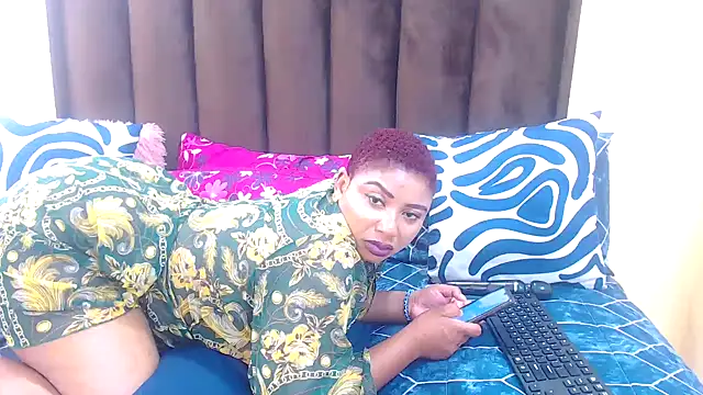 AfricanQueenxx40 online show from 02/17/26, 05:59