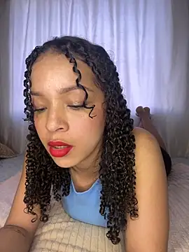 Yasmin777  online show from 11/10/25, 09:25