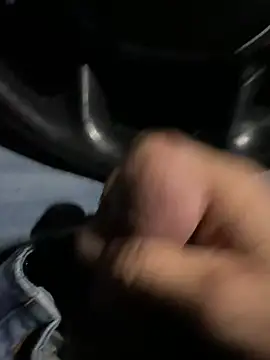 Chris2201hdb online show from 03/15/26, 10:32