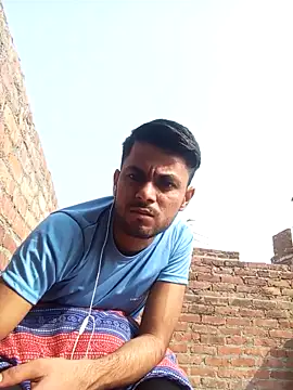 Snapshot of urdreamman chatting on 11/25/25, 05:07 urdreamman online show from 11/25/25, 05:07