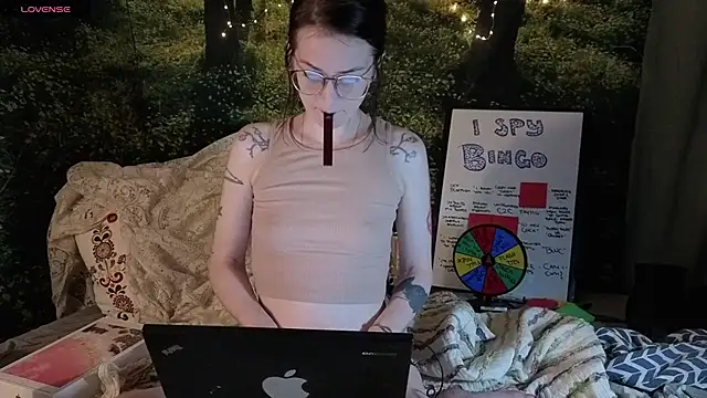 kohlbird online show from 09/25/25, 04:16