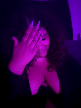 1n0nlythroat online show from 09/15/25, 11:21