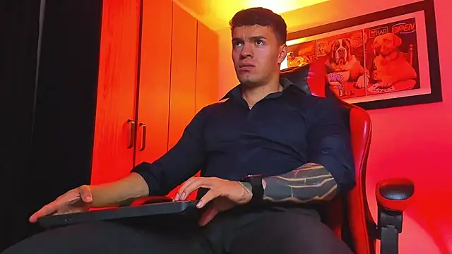 ALPHA DOMINUS  online show from 12/01/25, 03:44