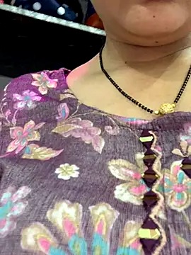 misharani00 online show from 09/27/25, 12:59