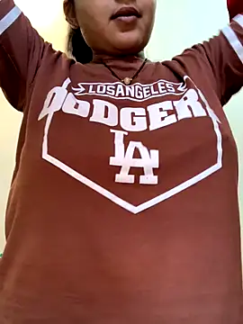 misharani00 online show from 10/05/25, 02:21