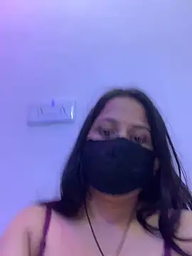 misharani00 online show from 10/14/25, 01:45