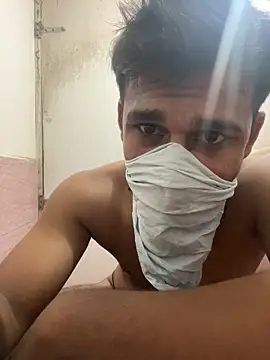 omkarcoll online show from 04/18/26, 07:07