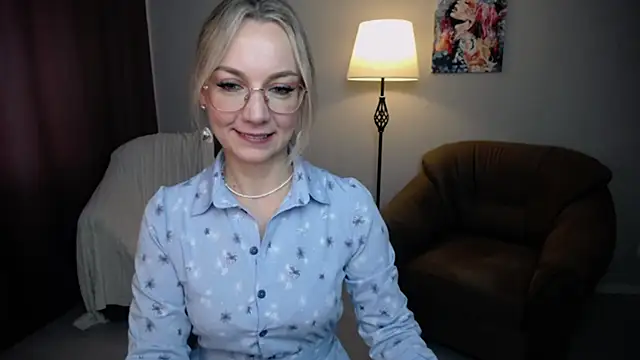 Ava Elior online show from 09/18/25, 08:49