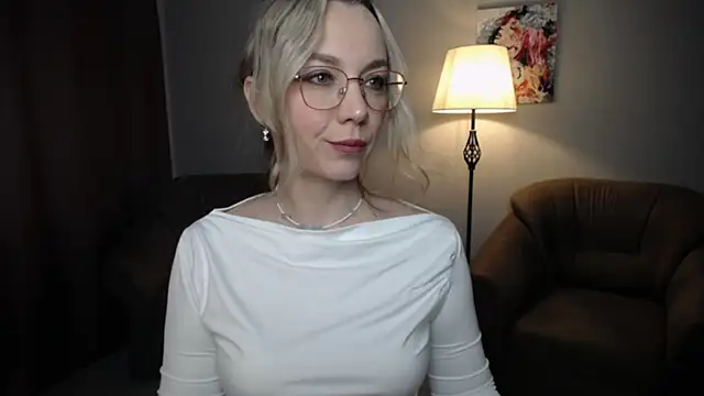 Ava Elior online show from 04/07/26, 11:32