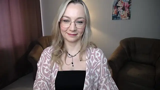 Ava Elior online show from 05/08/26, 10:53