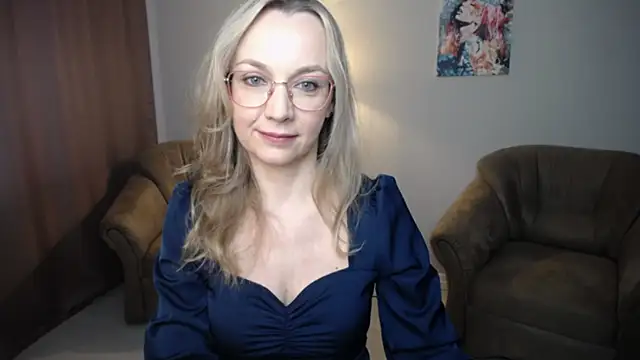 Snapshot of Ava_Elior chatting on 06/29/26, 11:43 Ava Elior online show from 06/29/26, 11:43