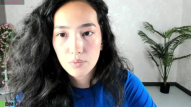 FlirtyAura online show from 09/12/25, 08:58