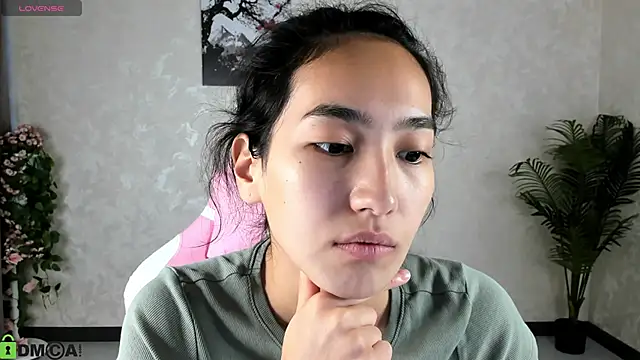 FlirtyAura online show from 09/29/25, 03:00