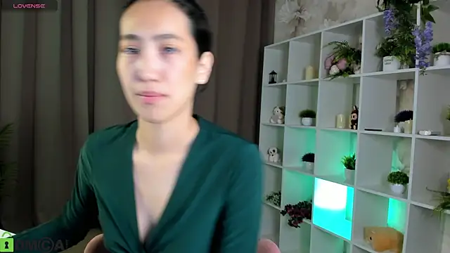 Snapshot of FlirtyAura chatting on 05/30/26, 03:14 FlirtyAura online show from 05/30/26, 03:14