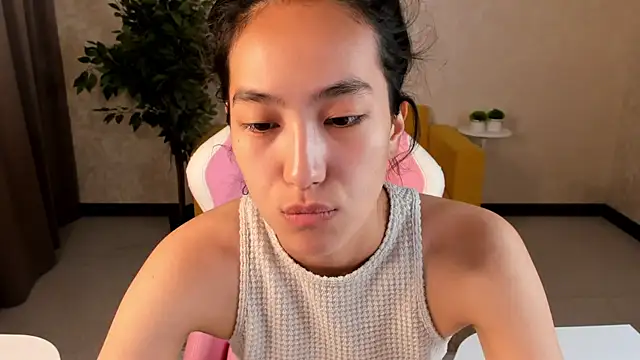 Snapshot of FlirtyAura chatting on 07/10/26, 03:55 FlirtyAura online show from 07/10/26, 03:55