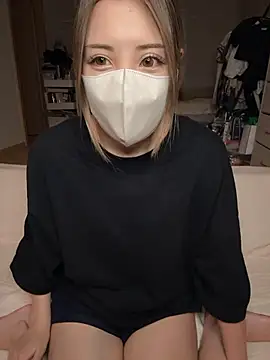 Snapshot of _Kaori chatting on 09/19/25, 04:07  Kaori online show from 09/19/25, 04:07