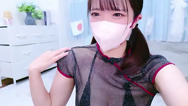 Snapshot of AKO_o0 chatting on 07/18/26, 10:24 AKO o0 online show from 07/18/26, 10:24