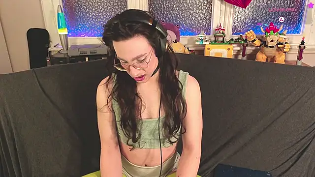 Zesty Peach online show from 03/05/26, 01:34