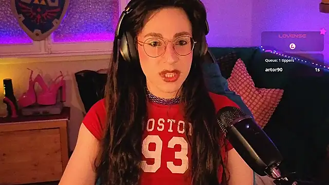 Snapshot of Zesty_Peach chatting on 06/11/26, 12:32 Zesty Peach online show from 06/11/26, 12:32