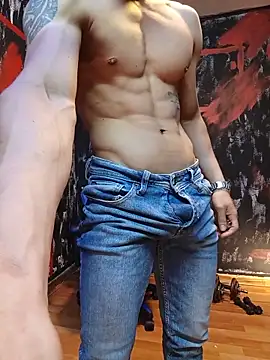 Snapshot of jhonny_thes28 chatting on 05/16/26, 10:36 jhonny thes28 online show from 05/16/26, 10:36