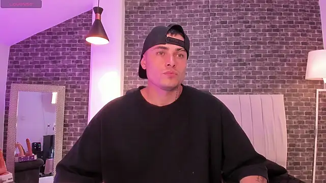 connorsmiith online show from 02/20/26, 06:26