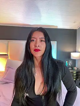 Snapshot of BellaFernandez__ chatting on 11/05/25, 12:16 BellaFernandez online show from 11/05/25, 12:16