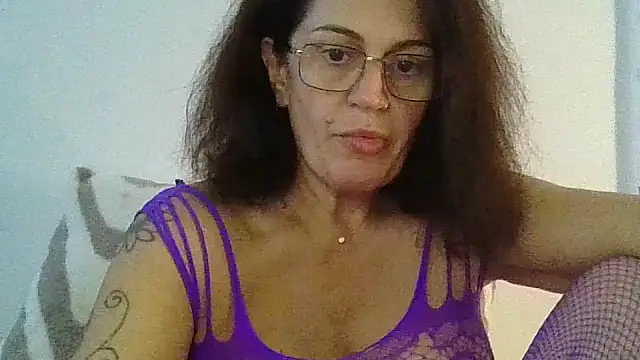 RubyyRosee online show from 10/20/25, 01:44