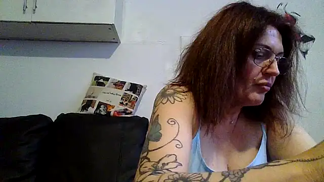 RubyyRosee online show from 05/16/26, 01:43