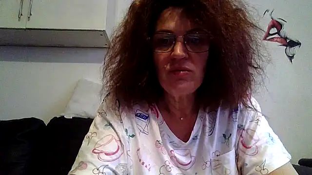 RubyyRosee online show from 05/21/26, 09:16