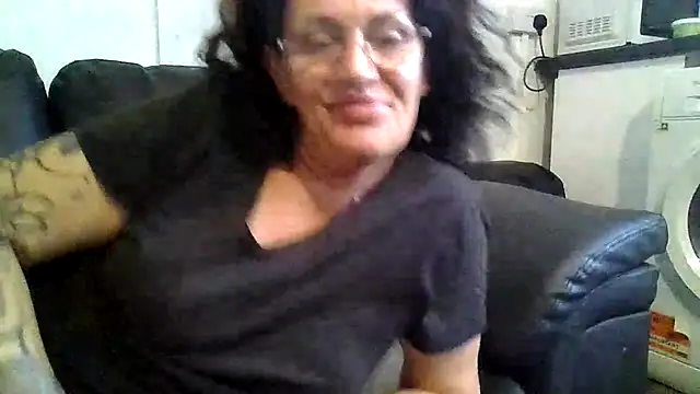 RubyyRosee online show from 07/10/26, 06:07