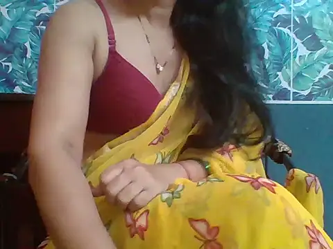 Snapshot of Marathi_q4een01 chatting on 09/23/25, 03:31 Marathi q4een01 online show from 09/23/25, 03:31