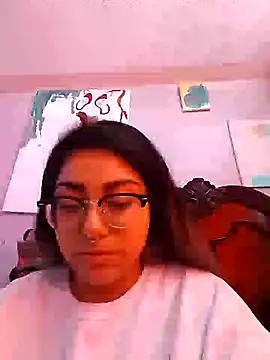 Lovelyrainn online show from 10/02/25, 03:19