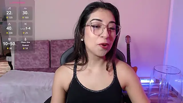 Susanahendrix online show from 03/19/26, 06:23