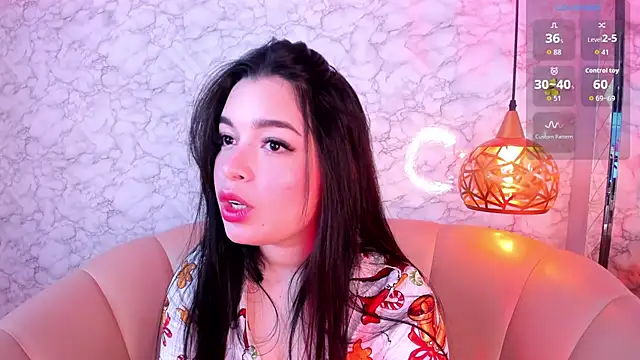 KateLee online show from 12/15/25, 04:22