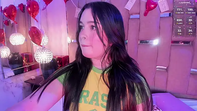 KateLee online show from 02/17/26, 05:26