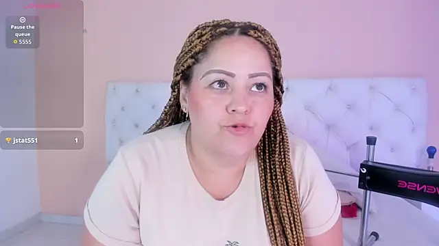 katte landerr online show from 10/26/25, 01:06