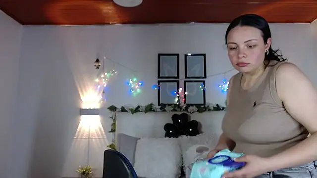 Megan 05  online show from 02/06/26, 06:55