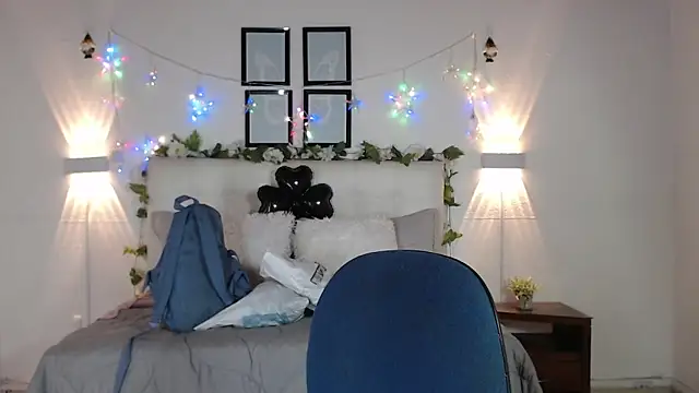 Megan 05  online show from 02/20/26, 05:57