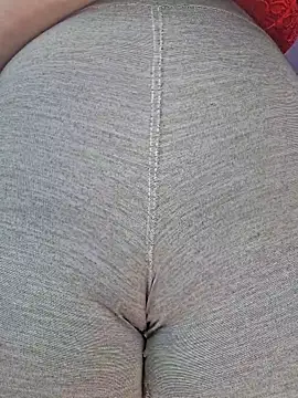 Lady Sofhia online show from 04/10/26, 10:36