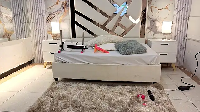 Lisa sweetas online show from 04/18/26, 02:04