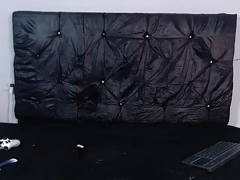 Snapshot of masterbrave420 chatting on 10/08/25, 01:36 masterbrave420 online show from 10/08/25, 01:36