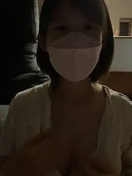 Snapshot of usako_2025 chatting on 10/30/25, 06:08 usako 2025 online show from 10/30/25, 06:08