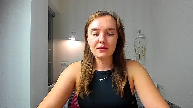 EmmaNorman online show from 09/15/25, 06:19