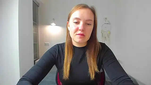 EmmaNorman online show from 10/01/25, 08:04